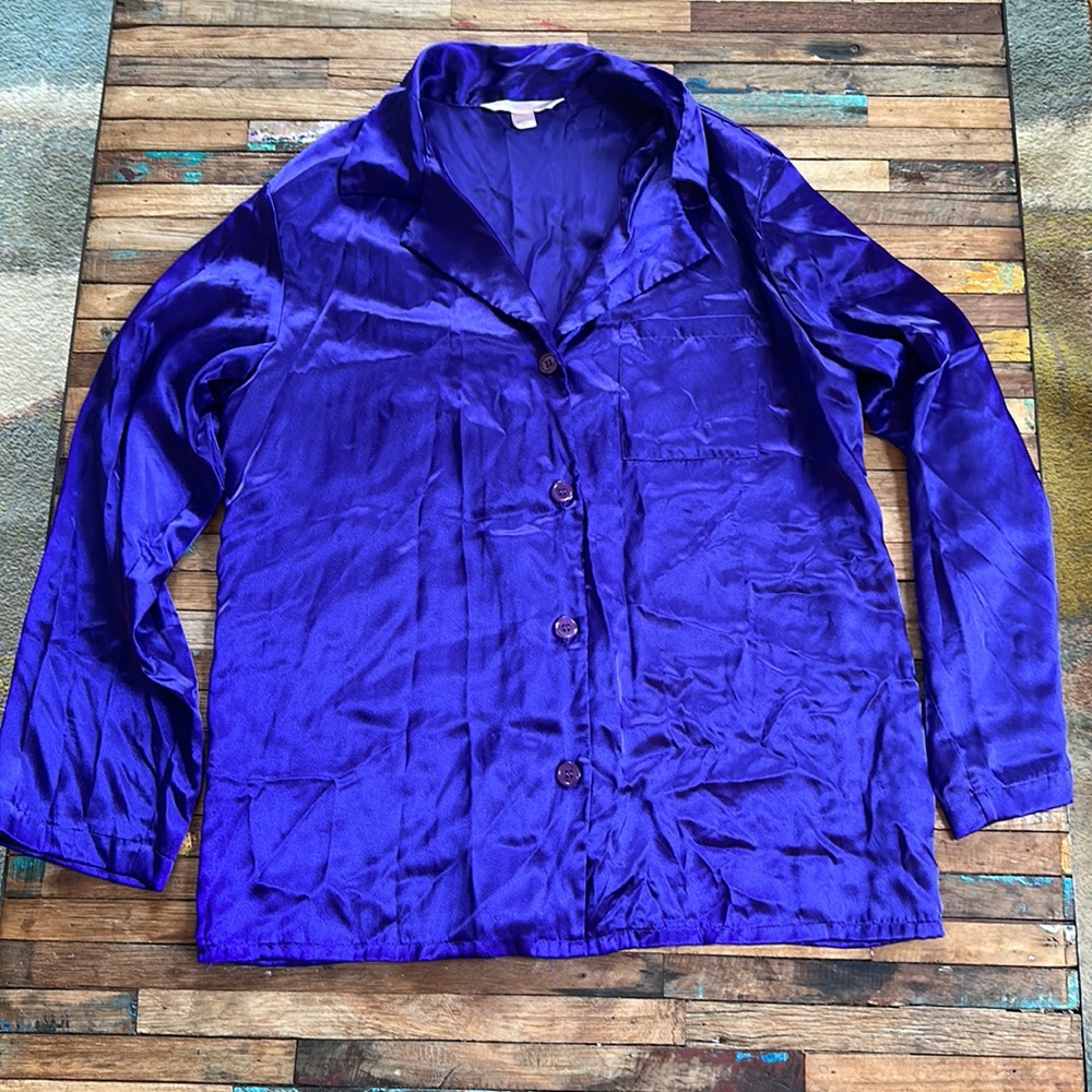 VINTAGE Victoria’s Secret Sleep Shirt Sz L